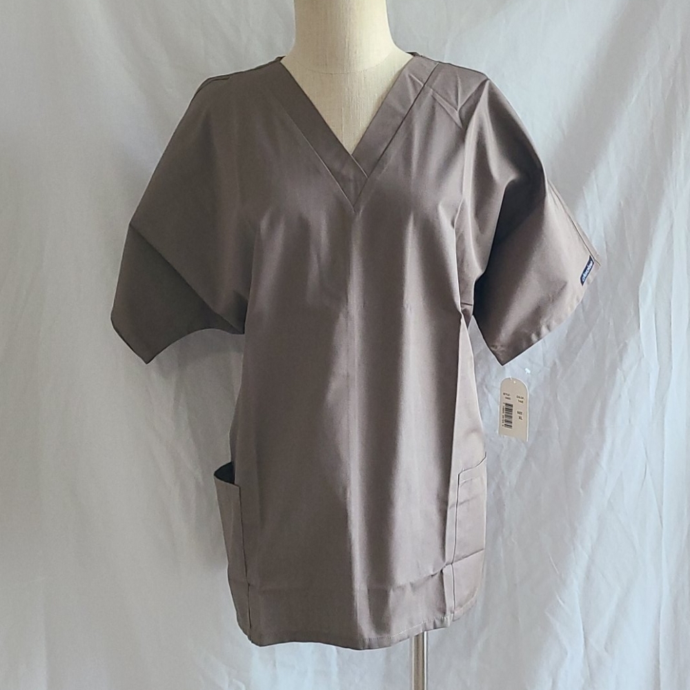 Cherokee Scrub top 1502C Taue
